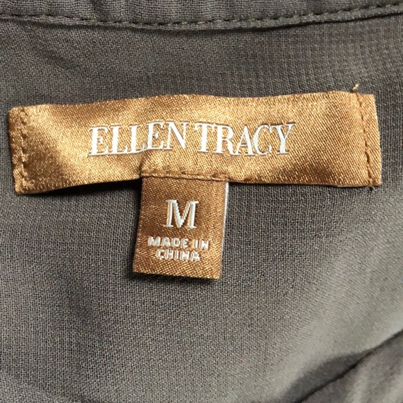 🎉 Ellen Tracy Ruffle Blouse - Picture 3 of 3